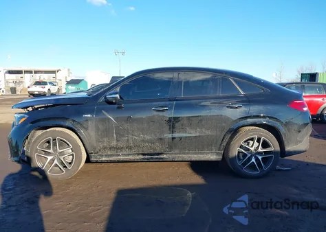 2025 Mercedes-Benz Amg Gle 53 Coupe 4Matic+ z USA, uszkodzony, nr VIN 4JGFD6BBXSB390267